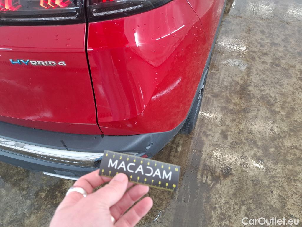  Peugeot  3008 PEUGEOT  / 2020 / 5P / SUV 1.6 HYBRID4 300 E-EAT8 GT #58