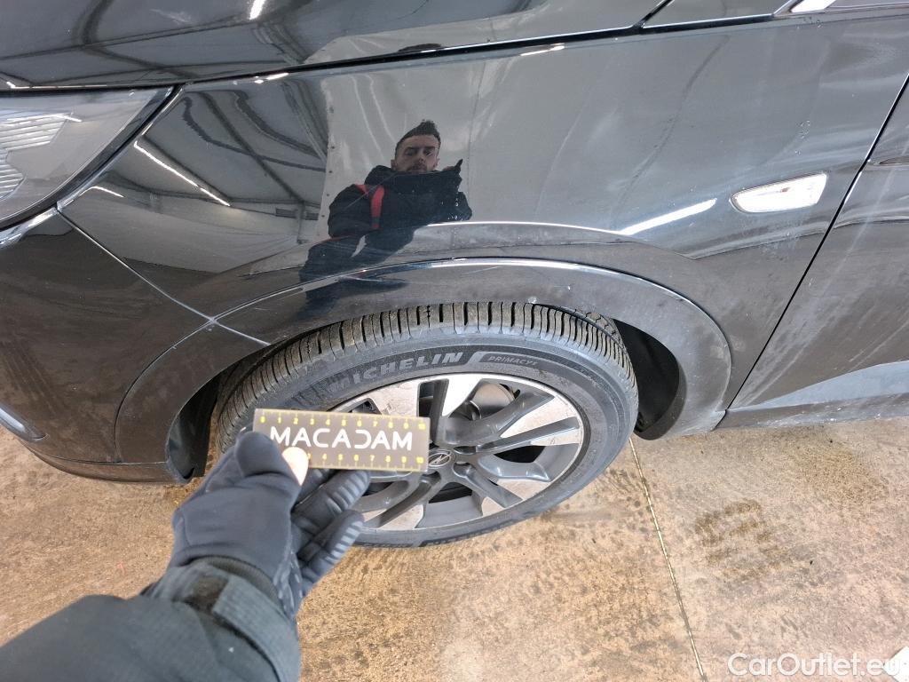  Opel   Grandland X Grandland X Elegance Business 1.5 130CV BVA8 E6d #57