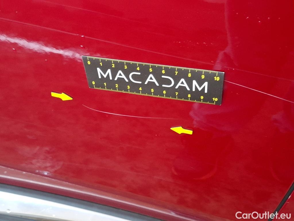  Peugeot  3008 PEUGEOT  / 2020 / 5P / SUV 1.6 HYBRID4 300 E-EAT8 GT #15