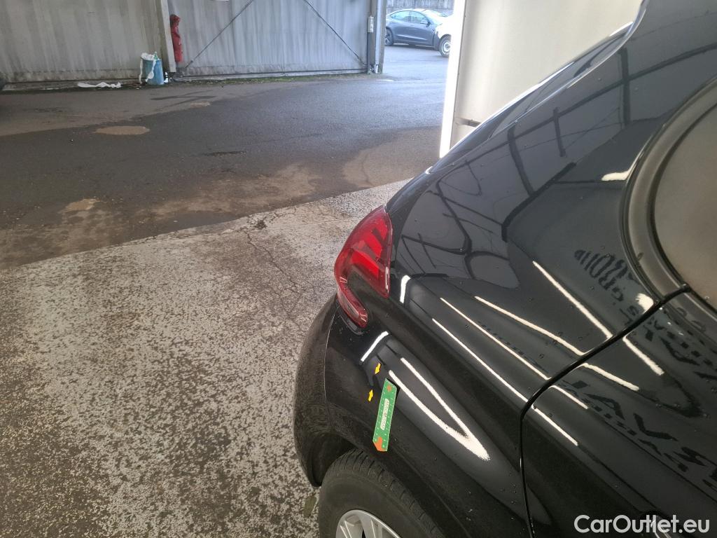  Peugeot  208  Affaire Premium Pack 1.2 80CV BVM5 E6dT #25