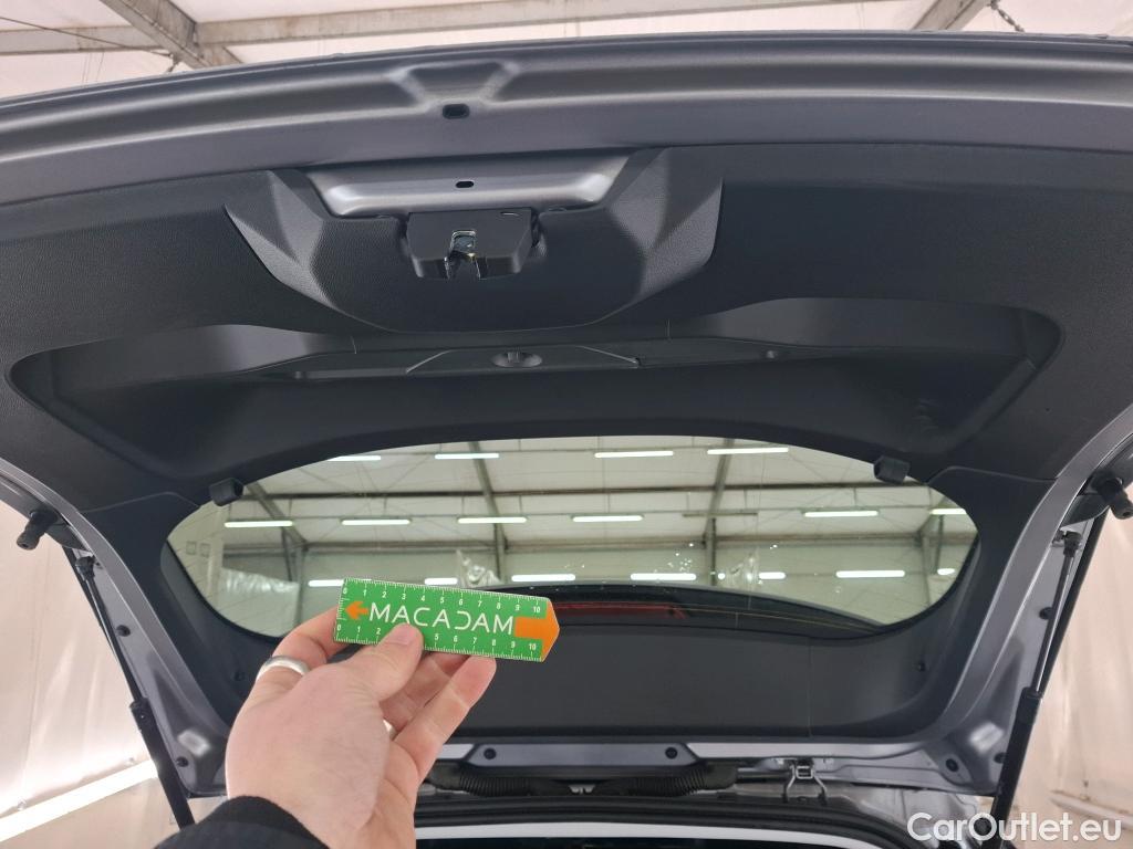  Peugeot  2008  Allure Business 1.2 PureTech 100CV BVM6 E6d #1