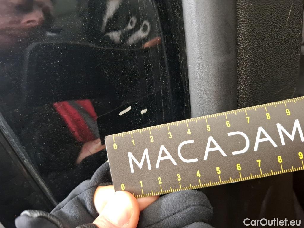  Opel   Grandland X Grandland X Elegance Business 1.5 130CV BVA8 E6d #51