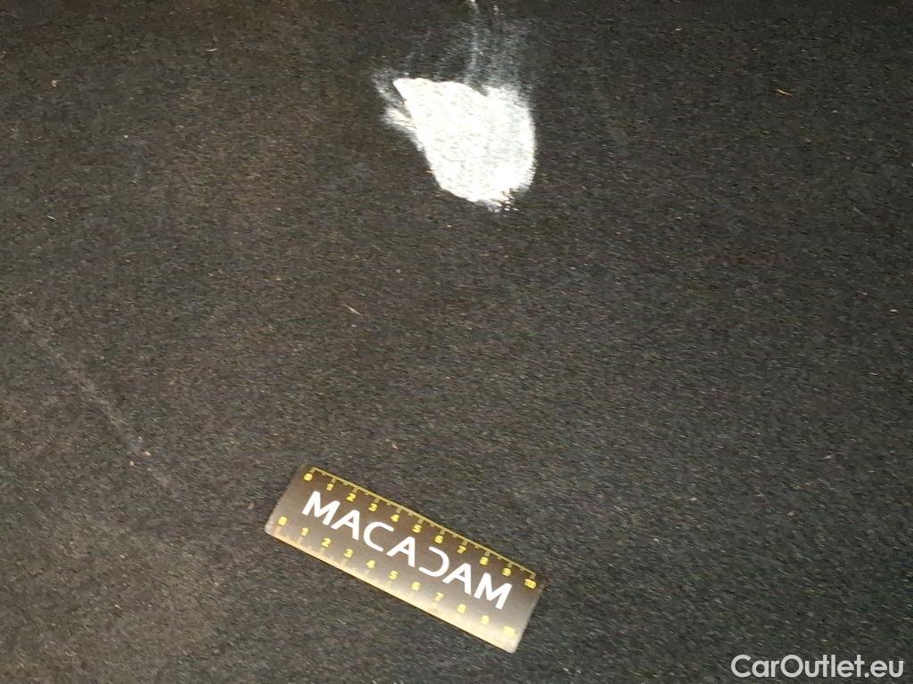  Peugeot  208  Allure Pack 1.2 PureTech 100CV BVA8 E6d #17