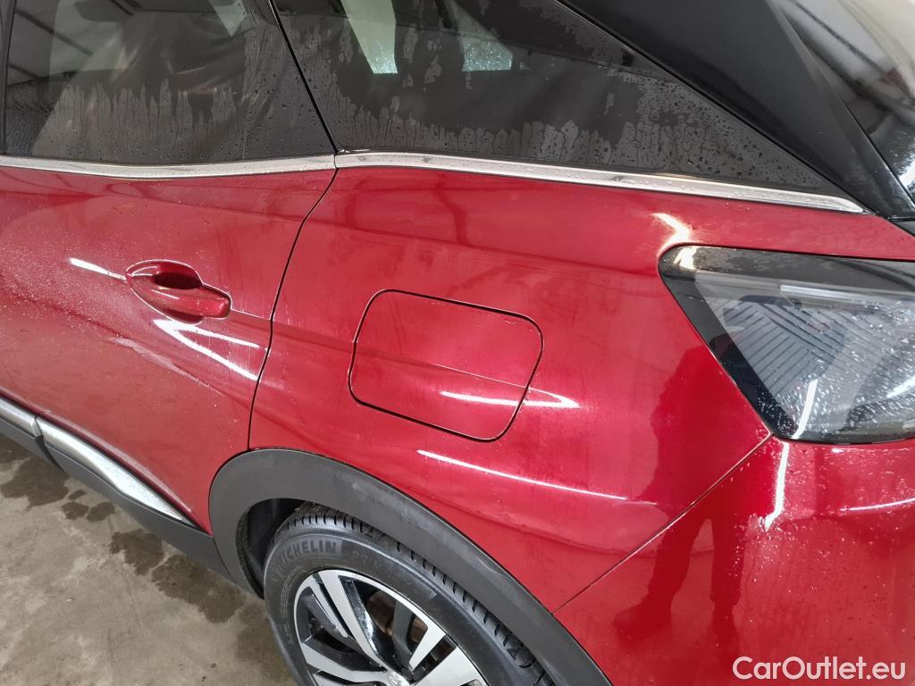  Peugeot  3008 PEUGEOT  / 2020 / 5P / SUV 1.6 HYBRID4 300 E-EAT8 GT #76