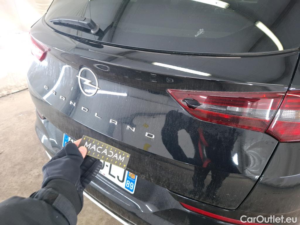  Opel   Grandland X Grandland X Elegance Business 1.5 130CV BVA8 E6d #1
