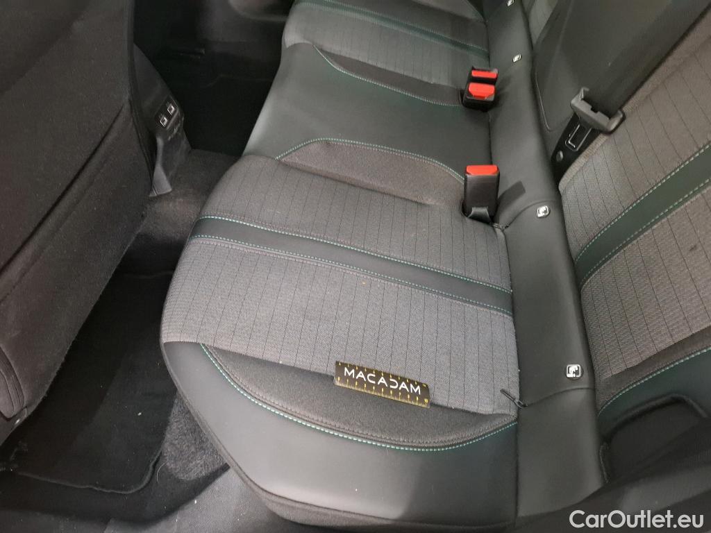  Peugeot  208  Allure Pack 1.2 PureTech 100CV BVA8 E6d #44