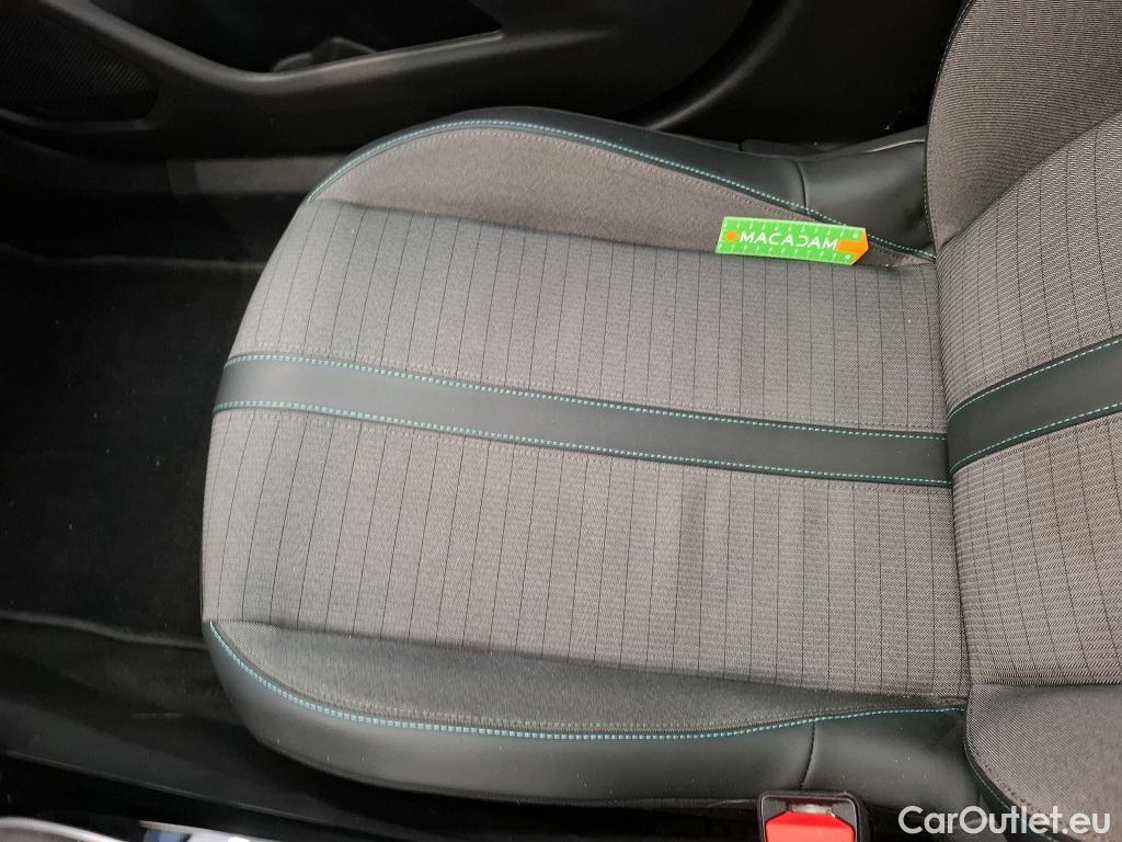  Peugeot  2008  Allure Business 1.2 PureTech 130CV BVM6 E6d #25