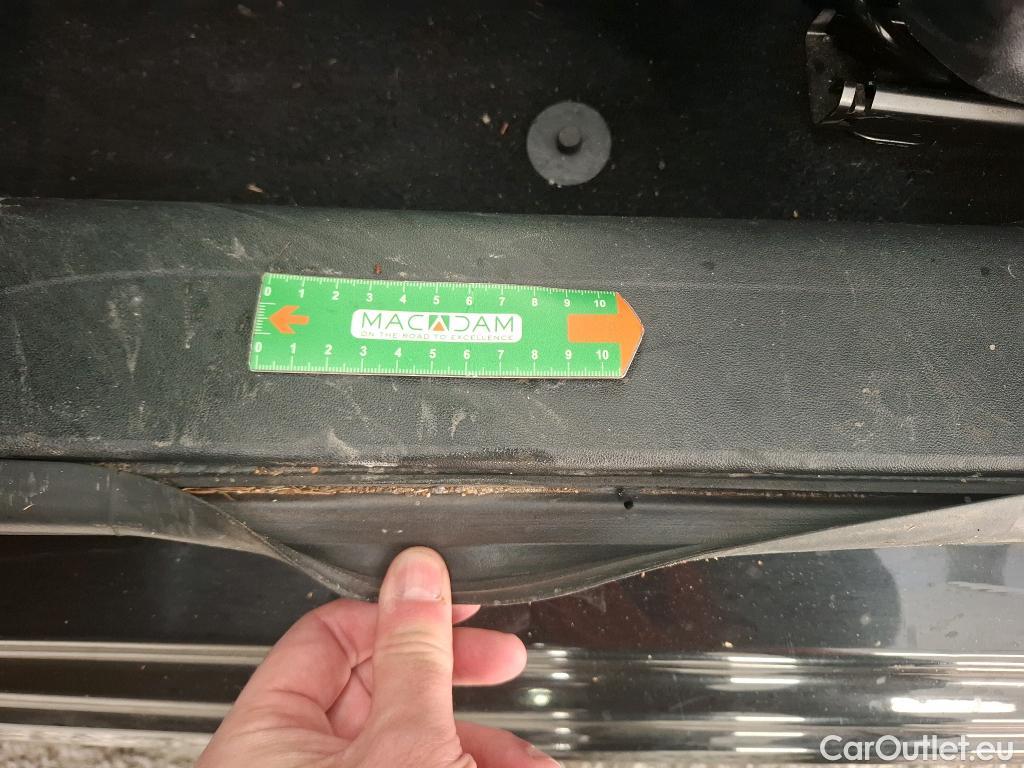  Peugeot  208  Affaire Premium Pack 1.2 80CV BVM5 E6dT #22