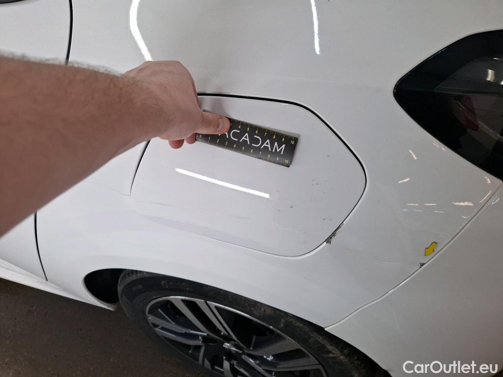  Peugeot  208  Allure Pack 1.2 PureTech 100CV BVA8 E6d #38