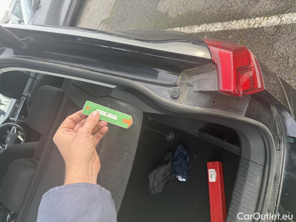  Volkswagen  Tiguan VOLKSWAGEN  / 2020 / 5P / SUV 2.0 TDI 150 DSG7 Life #21