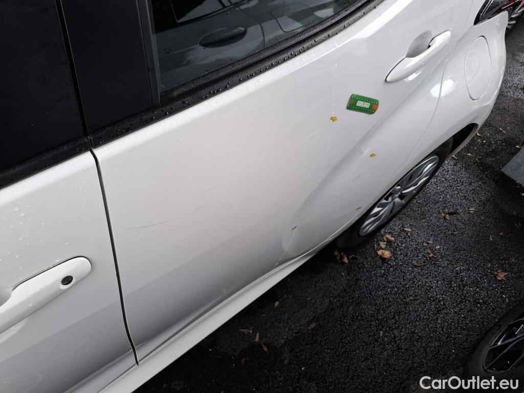  Toyota  Yaris TOYOTA  Hybride / 2019 / 5P / Berline Hybride 116h Dynamic Business Beyond Zer #7