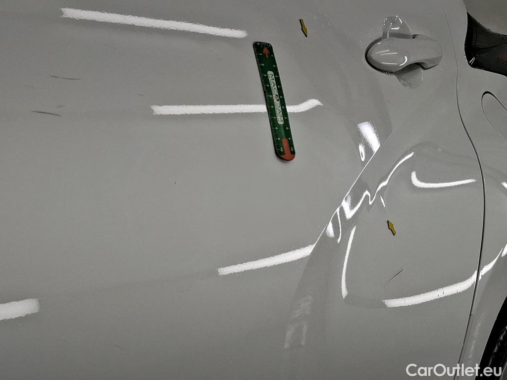  Toyota  Yaris TOYOTA  Hybride / 2019 / 5P / Berline Hybride 116h Dynamic Business Beyond Zer #3