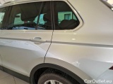  Volkswagen  Tiguan VOLKSWAGEN  / 2020 / 5P / SUV 2.0 TDI SCR 110KW LIFE DSG #61
