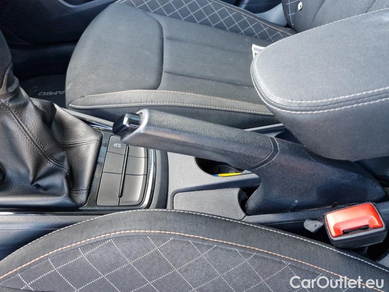  Skoda  KAMIQ -SUV (NW4) (2019)  1.0TSI 70 Ambition #9