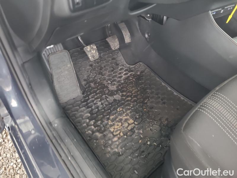  Hyundai  i20   (BC3) (2020)  1.0 T-GDI 74 Smart 5d #11