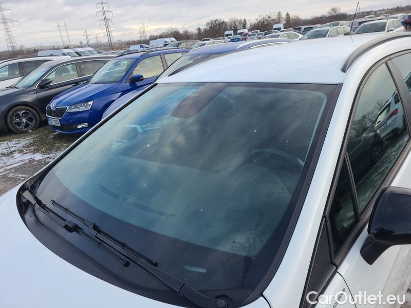  Opel  Astra  K Sports Tourer (2015) ST 1.5CDTi 77 Edition 5d #16