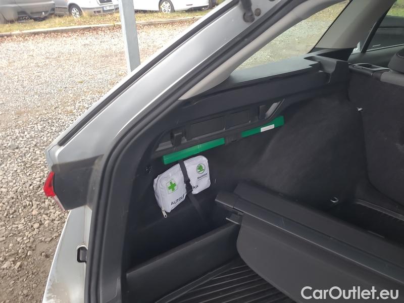  Skoda  Octavia  Combi (NX3)(2020) Oct.Combi 2.0TDI 85 Ambition #16