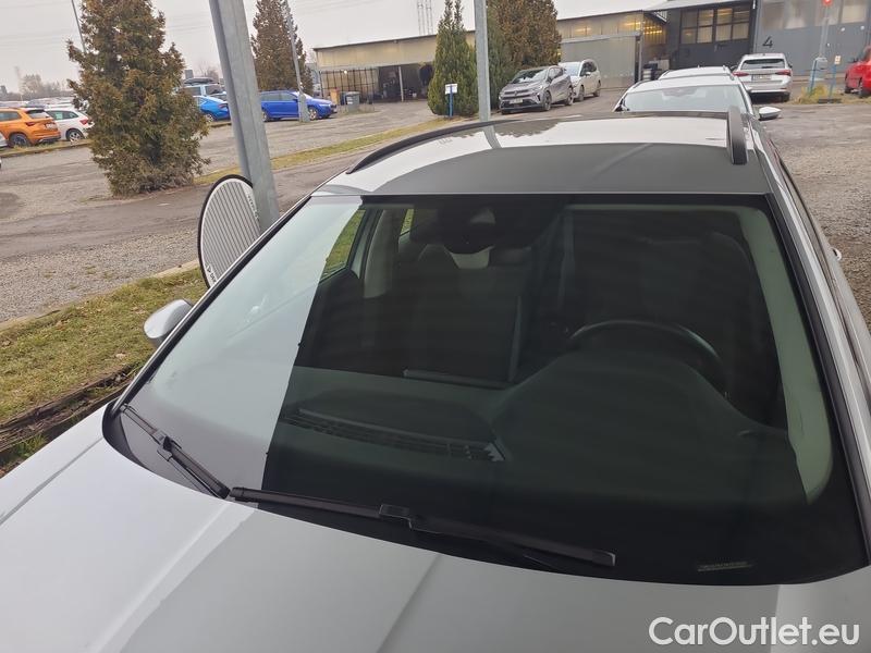  Skoda  Octavia  Combi (NX3)(2020) Oct.Combi 2.0TDI 85 Ambition #1