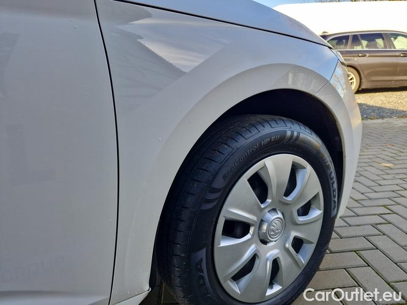  Skoda  KAMIQ -SUV (NW4) (2019)  1.0TSI 70 Ambition #24