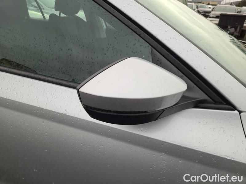  Skoda  Octavia  Combi (NX3)(2020) Oct.Combi 2.0TDI 85 Ambition #22