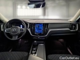  Volvo  XC60 VOLVO  / 2021 / 5P / FUORISTRADA B4 D AWD AUTOMATICO CORE N1 #3