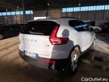  Volvo  XC 40 VOLVO XC40 / 2017 / 5P / SUV T2 AUTOMATICO BUSINESS #154