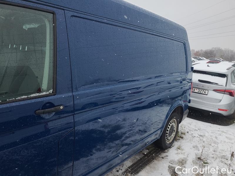  Volkswagen  Transporter T6  (2015) Transp.TDI62 DR 4d #4