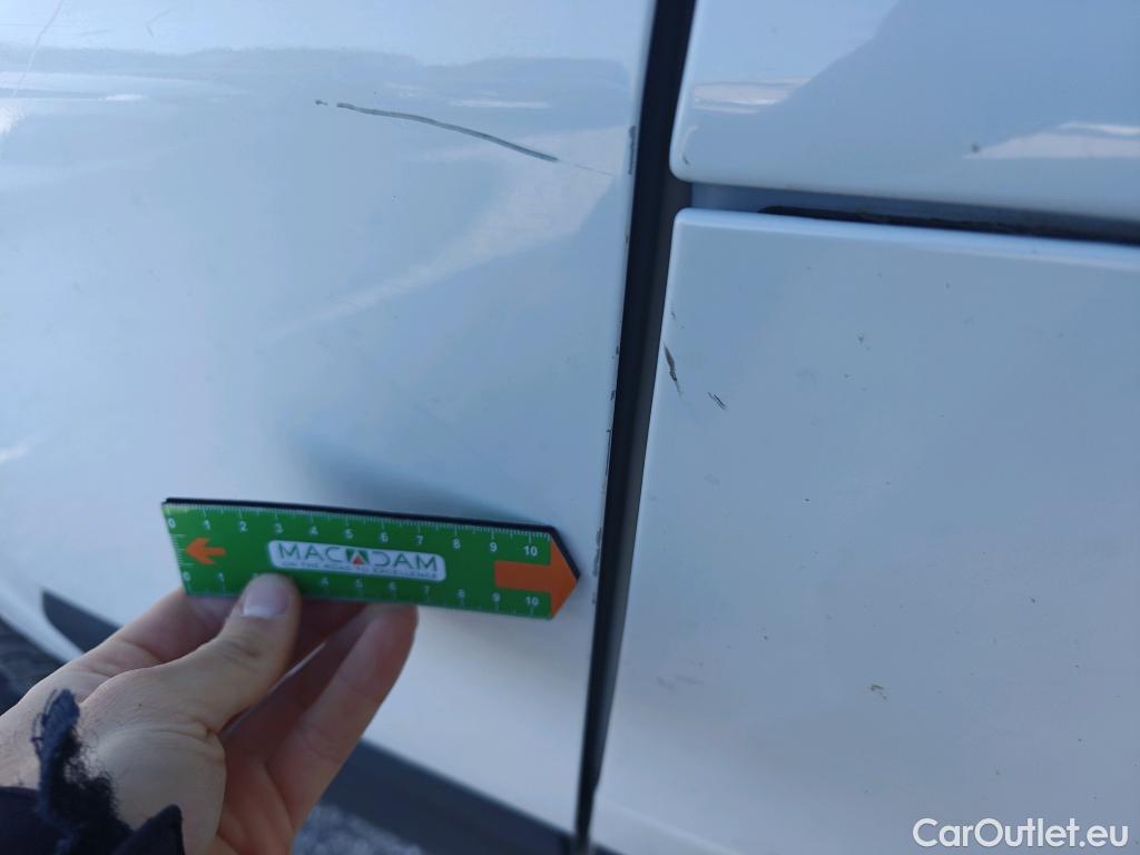  Opel  Movano  C Furgón HKa L2H2 3 5t Edition 140CV MT6 E6d #48