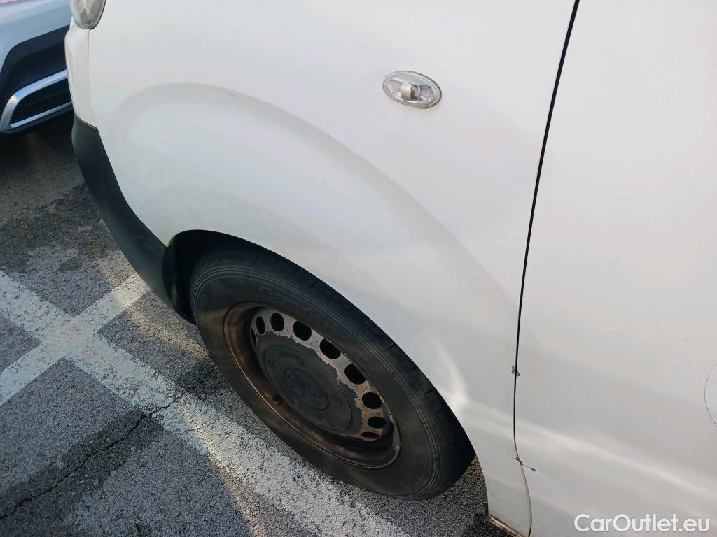  Peugeot  Expert PEUGEOT  / 2016 / 4P / combi Combi 1.6 BlueHDi 73KW (100CV) Standard #26