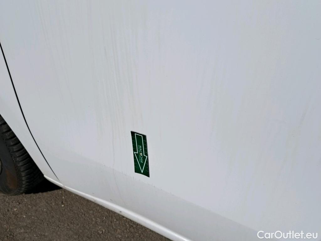  Renault  Kangoo RENAULT  Furgón/2021/4P/furgón derivado de turismo L1 1.5 Blue dCi 70kW (95CV) #26