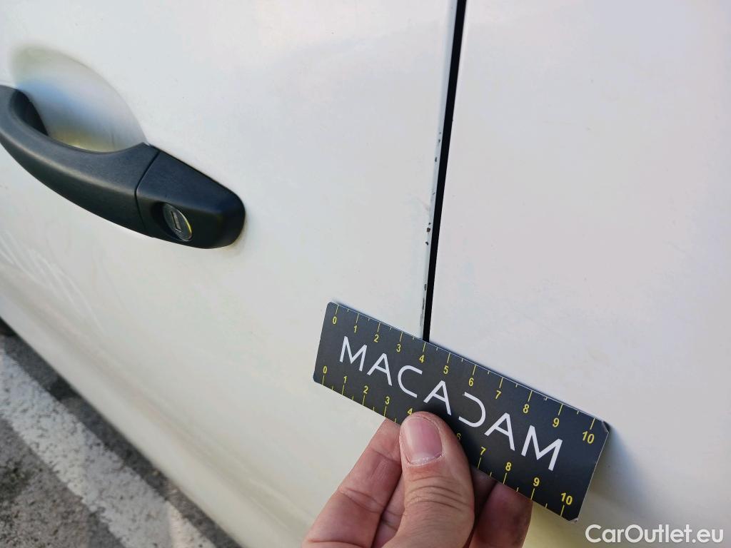  Peugeot  Expert PEUGEOT  / 2016 / 4P / combi Combi 1.6 BlueHDi 73KW (100CV) Standard #12