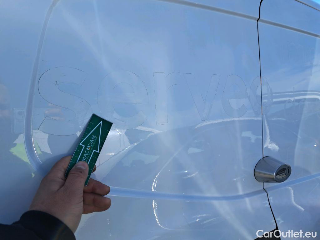  Renault  Kangoo RENAULT  Furgón/2021/4P/furgón derivado de turismo L1 1.5 Blue dCi 70kW (95CV) #44