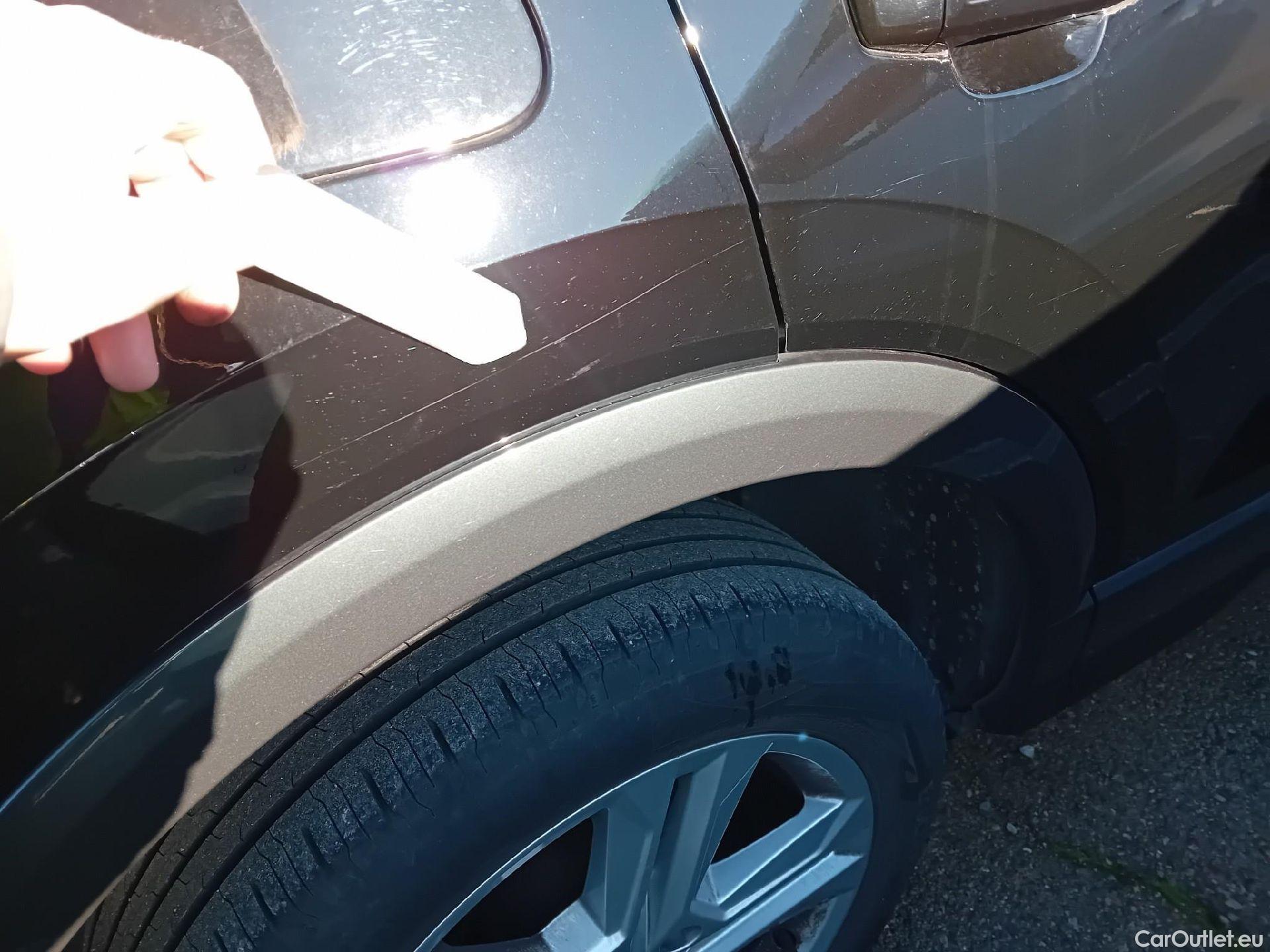  Audi  Q2 AUDI  / 2020 / 5P / todoterreno Advanced 30 TDI 85kW (116CV) #8