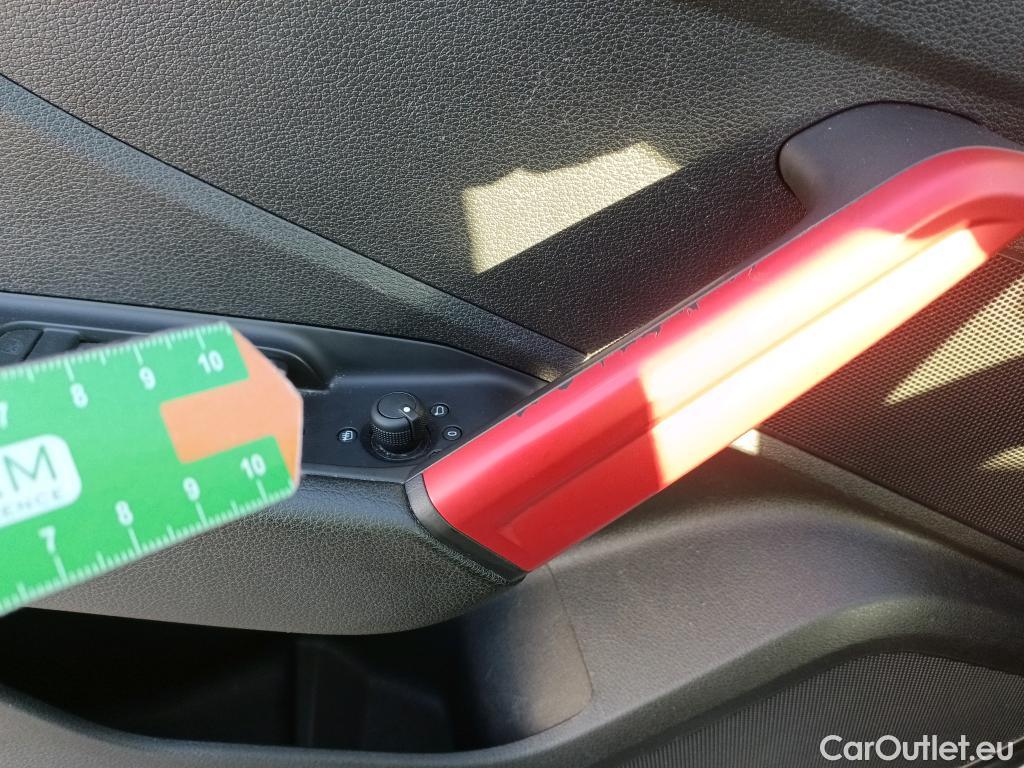  Audi  Q2 AUDI  / 2016 / 5P / todoterreno Sport 30 TFSI 85kW (116CV) CX #5