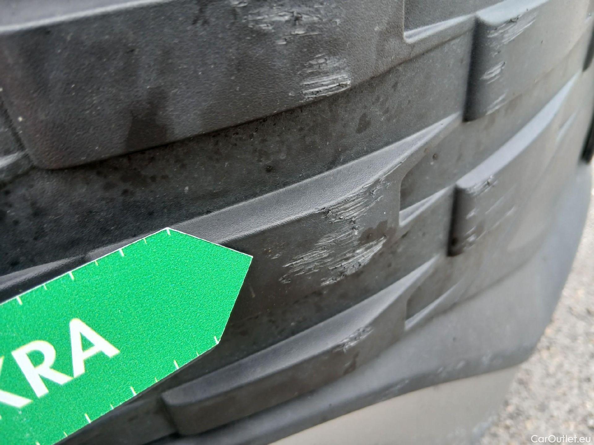  Hyundai  Bayon HYUNDAI  / 2021 / 5P / todoterreno 1.2 MPI Maxx #5