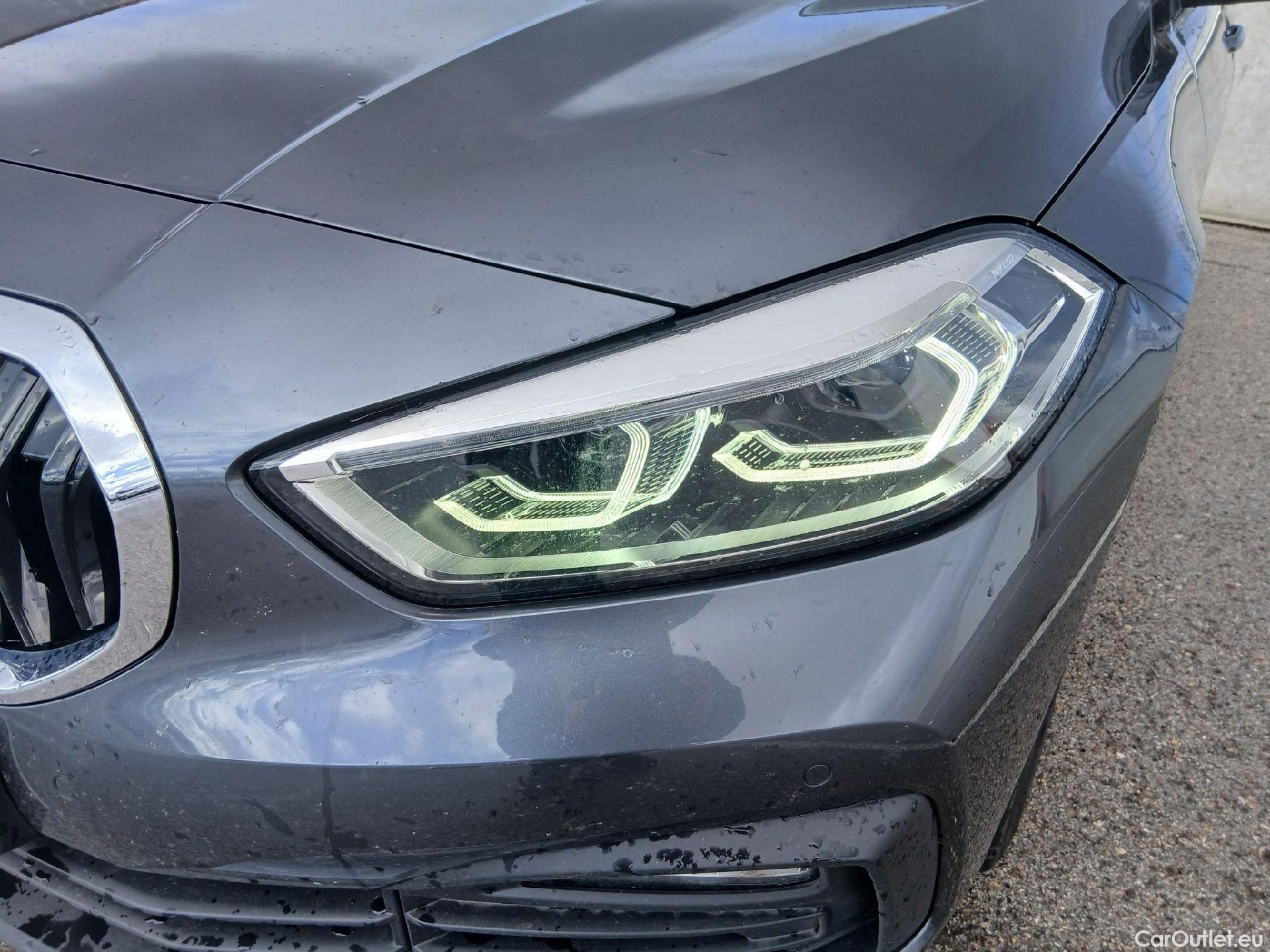  Bmw  Serie 1 BMW  / 2019 / 5P / berlina con portón 118i #7