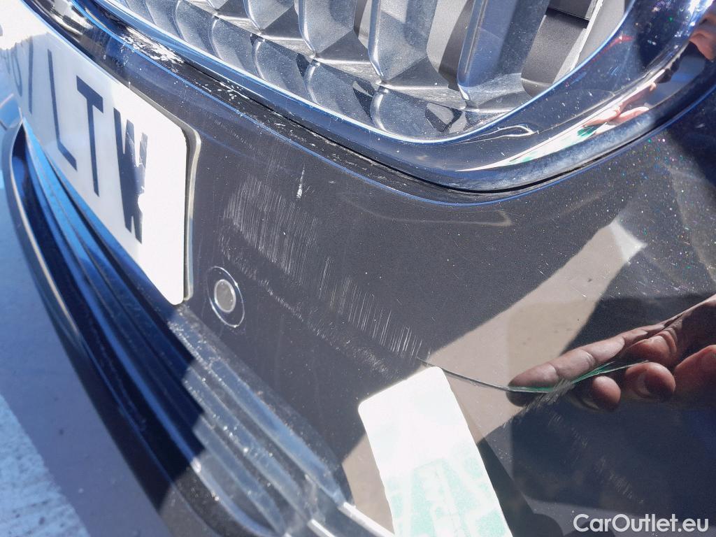  Bmw  X2 BMW  sDrive18i Impulse Steptronic Techo Solar #25