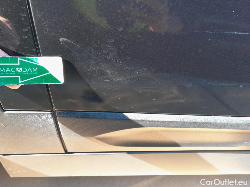  Bmw  X2 BMW  sDrive18i Impulse Steptronic Techo Solar #13