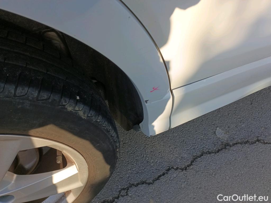  Audi  Q2 AUDI  / 2016 / 5P / todoterreno Sport 30 TFSI 85kW (116CV) CX #11