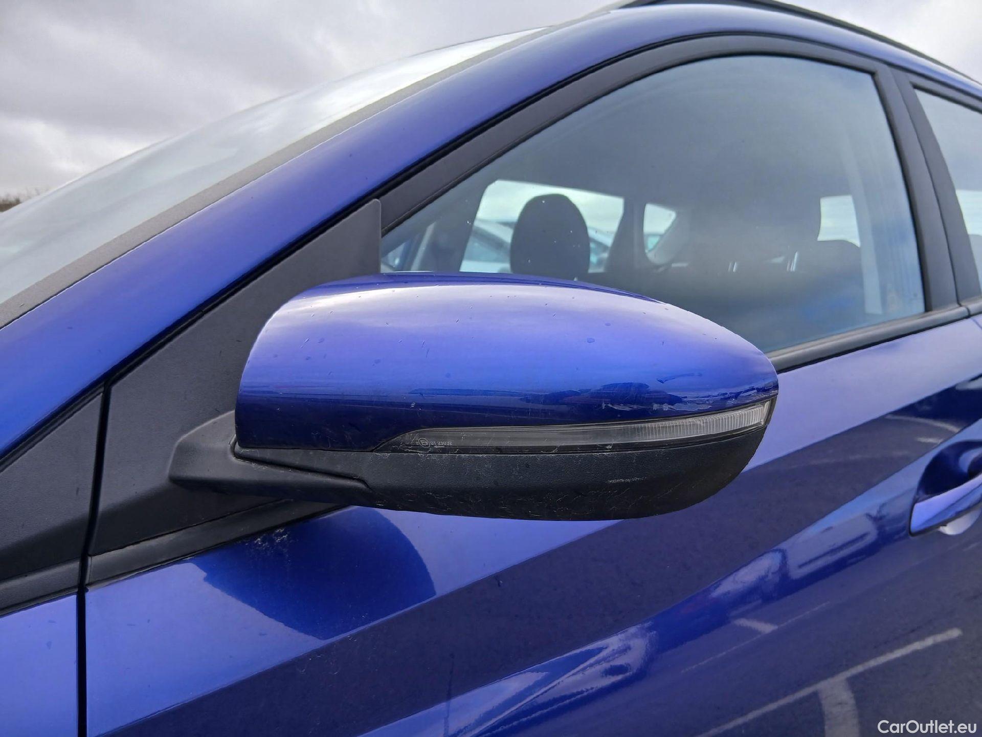  Hyundai  Bayon HYUNDAI  / 2021 / 5P / todoterreno 1.2 MPI Maxx #16