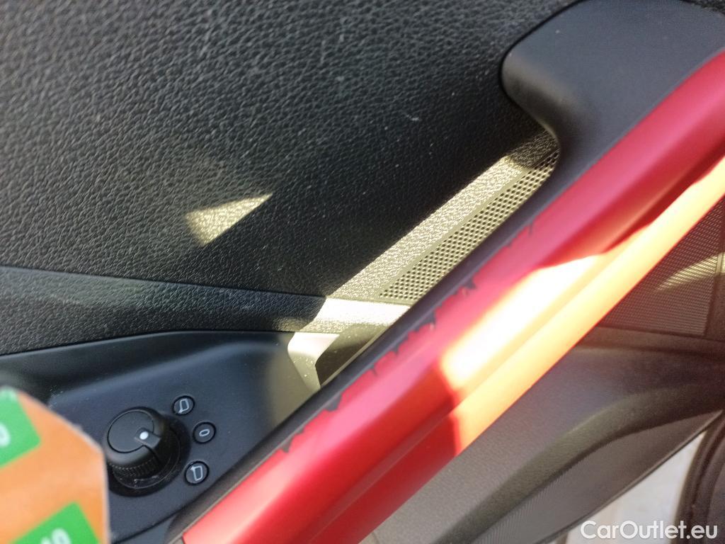  Audi  Q2 AUDI  / 2016 / 5P / todoterreno Sport 30 TFSI 85kW (116CV) CX #6