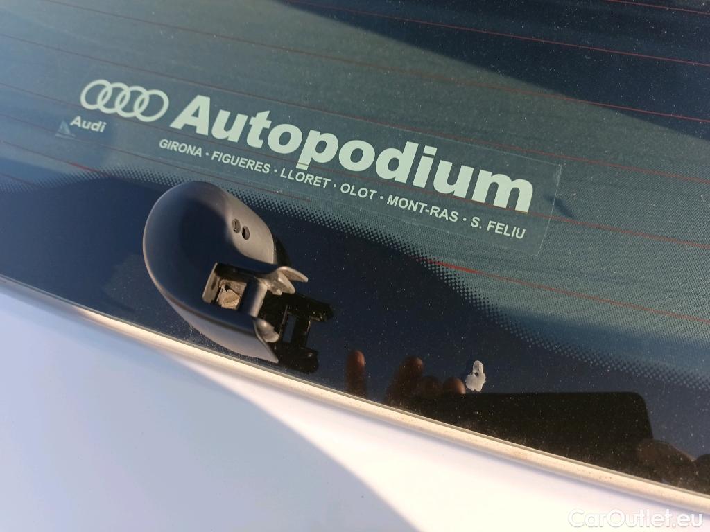  Audi  Q2 AUDI  / 2016 / 5P / todoterreno Sport 30 TFSI 85kW (116CV) CX #2