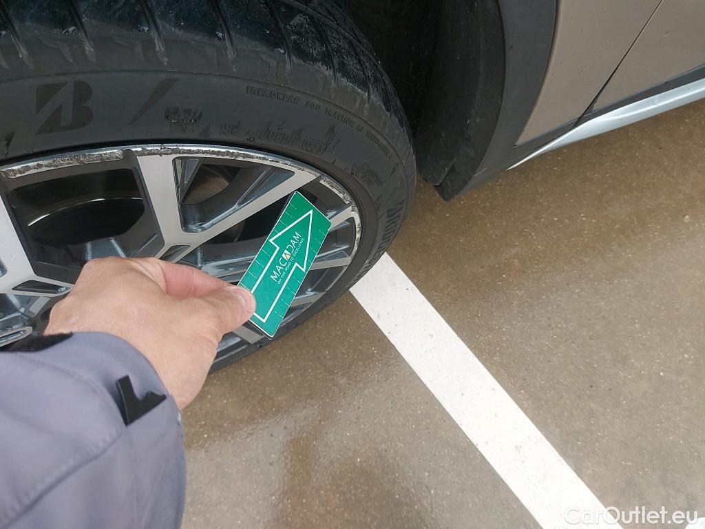  Bmw  X1 BMW  / 2019 / 5P / todoterreno sDrive18d #6