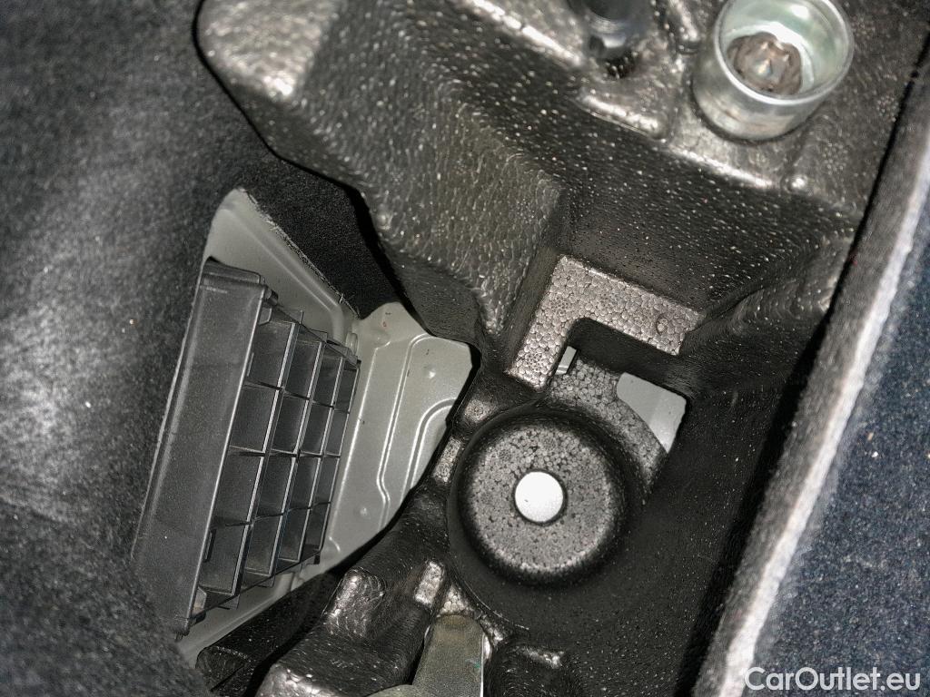  Bmw  X2 BMW  sDrive18i Impulse Steptronic Techo Solar #17