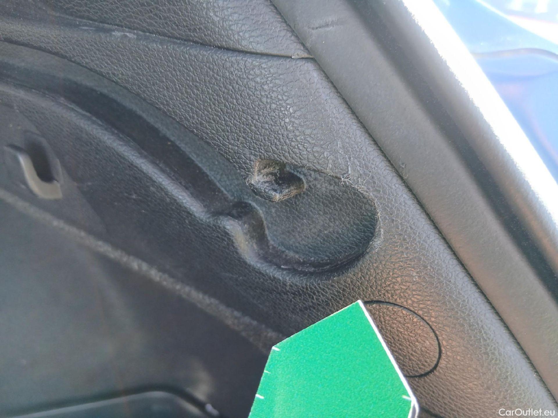  KIA  Cee'd KIA Ceed Tourer / 2021 / 5P / familiar Tourer 1.6 MHEV 100kW Tech DCT #23