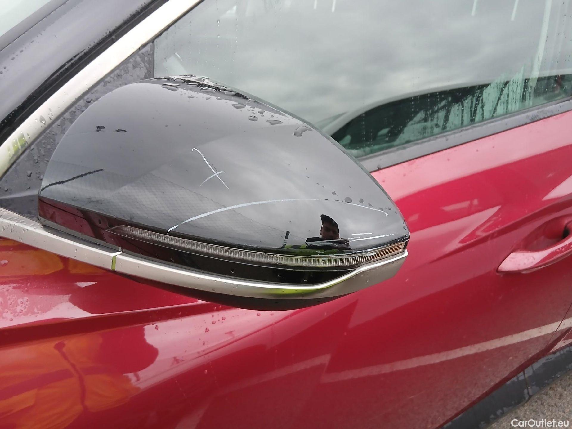  Hyundai  Tucson HYUNDAI  / 2020 / 5P / todoterreno 1.6 TGDI 169kW HEV Tecno Auto 2C #33