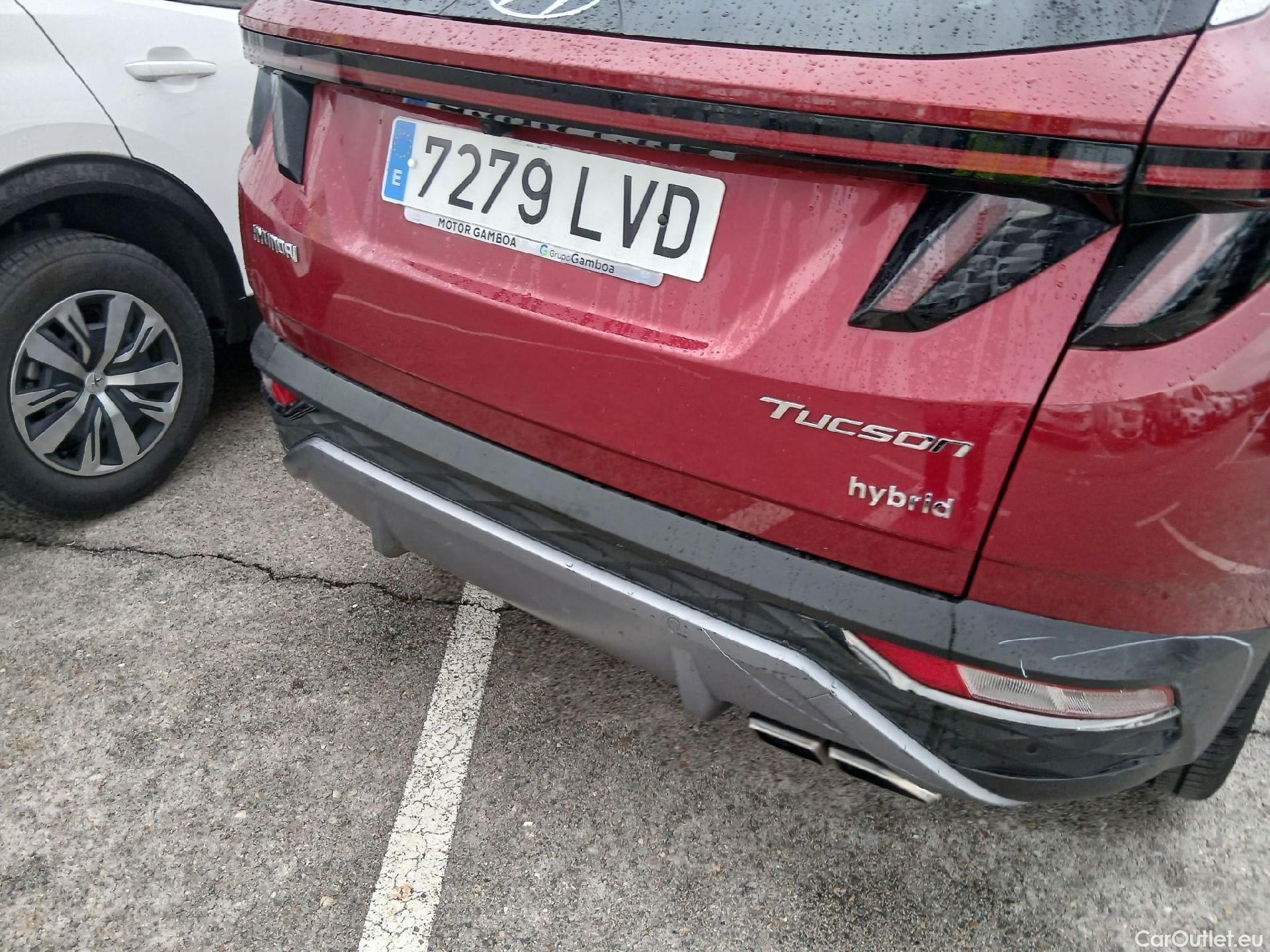  Hyundai  Tucson HYUNDAI  / 2020 / 5P / todoterreno 1.6 TGDI 169kW HEV Tecno Auto 2C #47