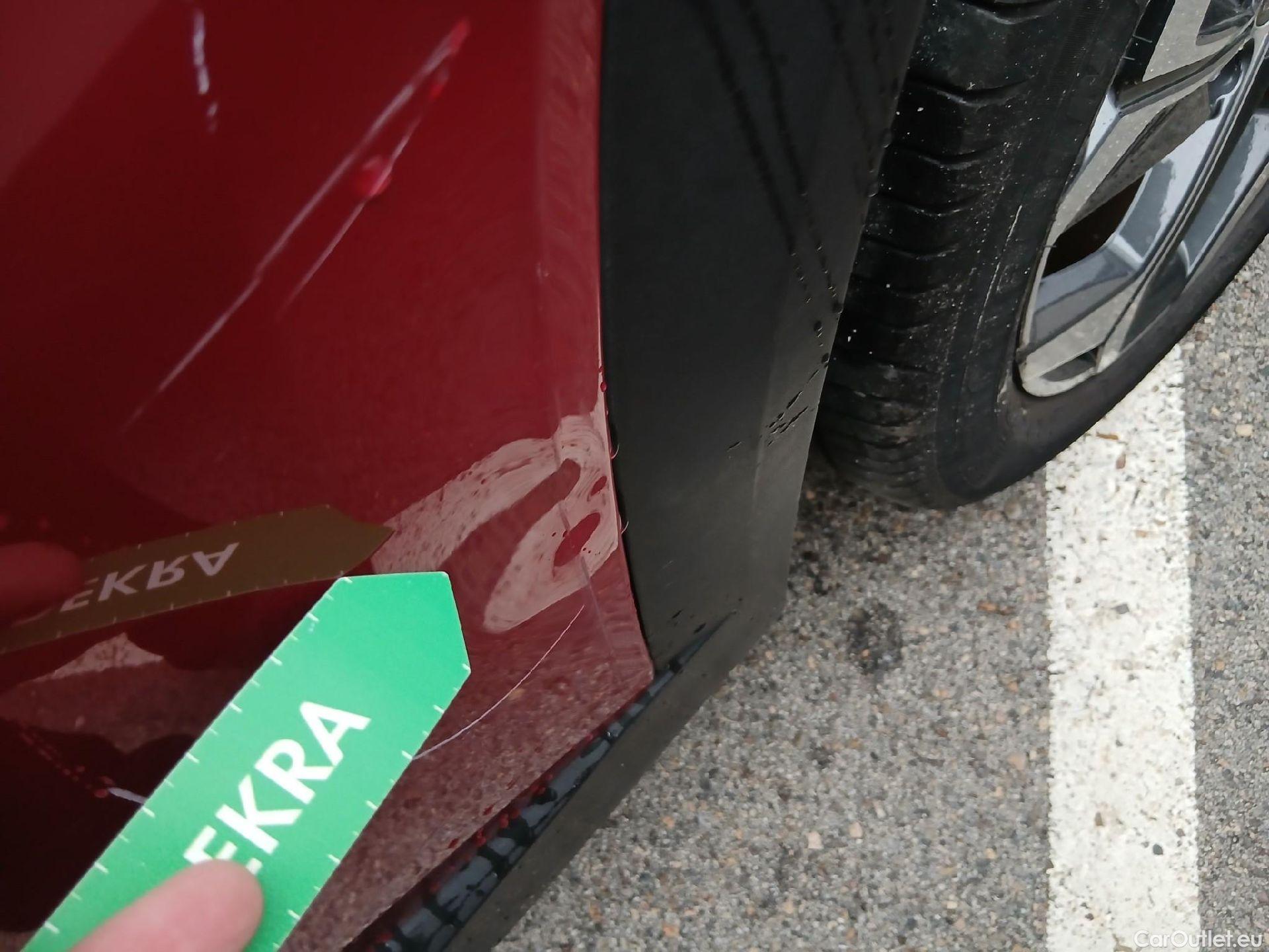  Hyundai  Tucson HYUNDAI  / 2020 / 5P / todoterreno 1.6 TGDI 169kW HEV Tecno Auto 2C #38