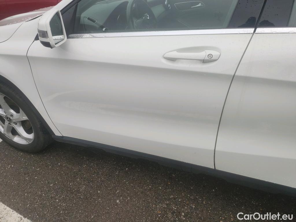  Mercedes  GLA MERCEDES-BENZ Clase  / 2017 / 5P / todoterreno  200 d #5
