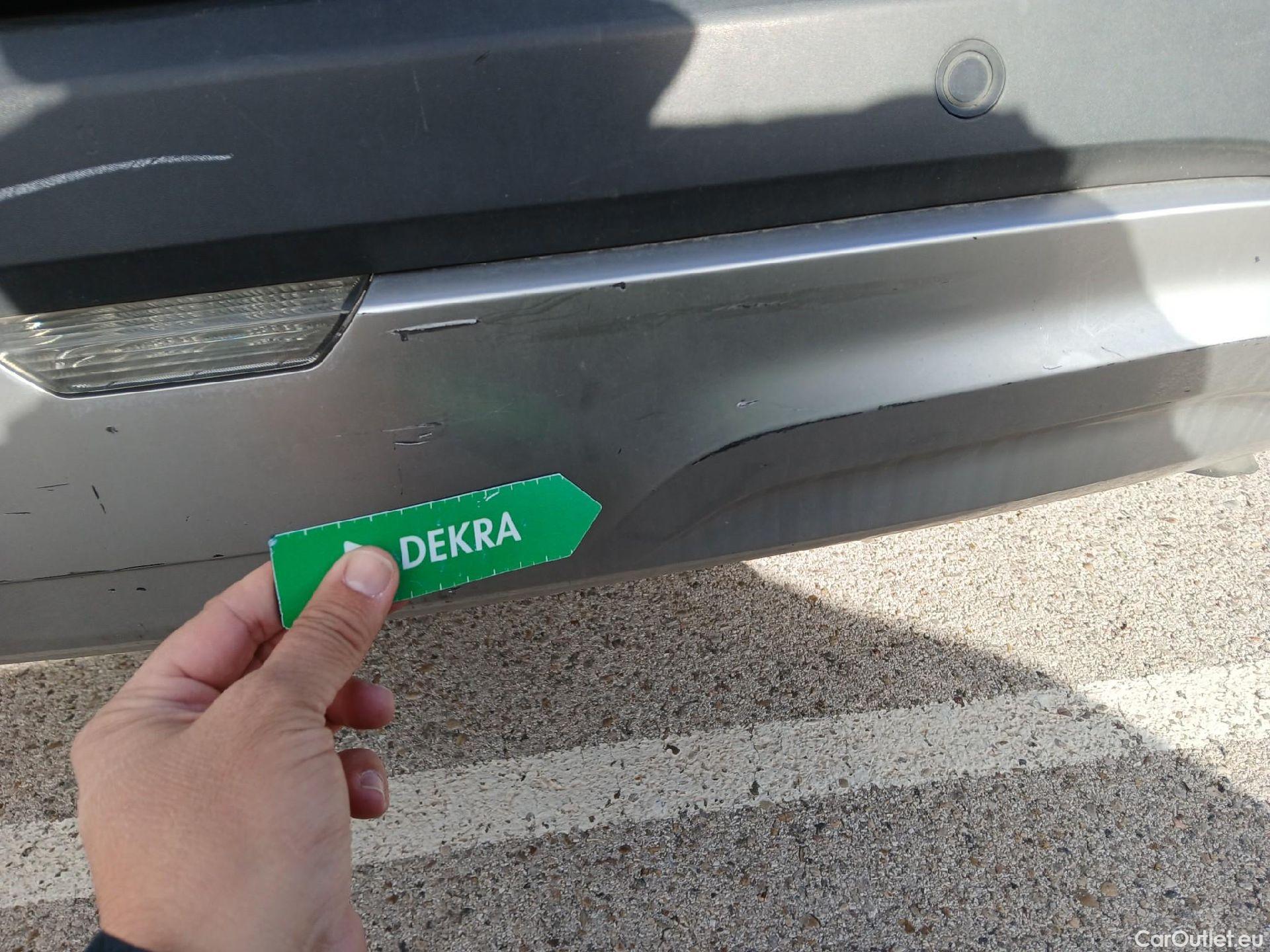  KIA  Sportage KIA  / 2022 / 5P / todoterreno 1.6 T-GDi HEV 171kW (230CV) Drive 4X2 #12